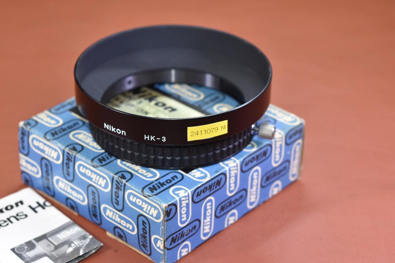 【希 少】Nikon SLIP-ON LENS HOOD HK-3 元箱付【Nikkor 20/4用】※キレイな物をお探しの方必見!!自信ありの逸品!!