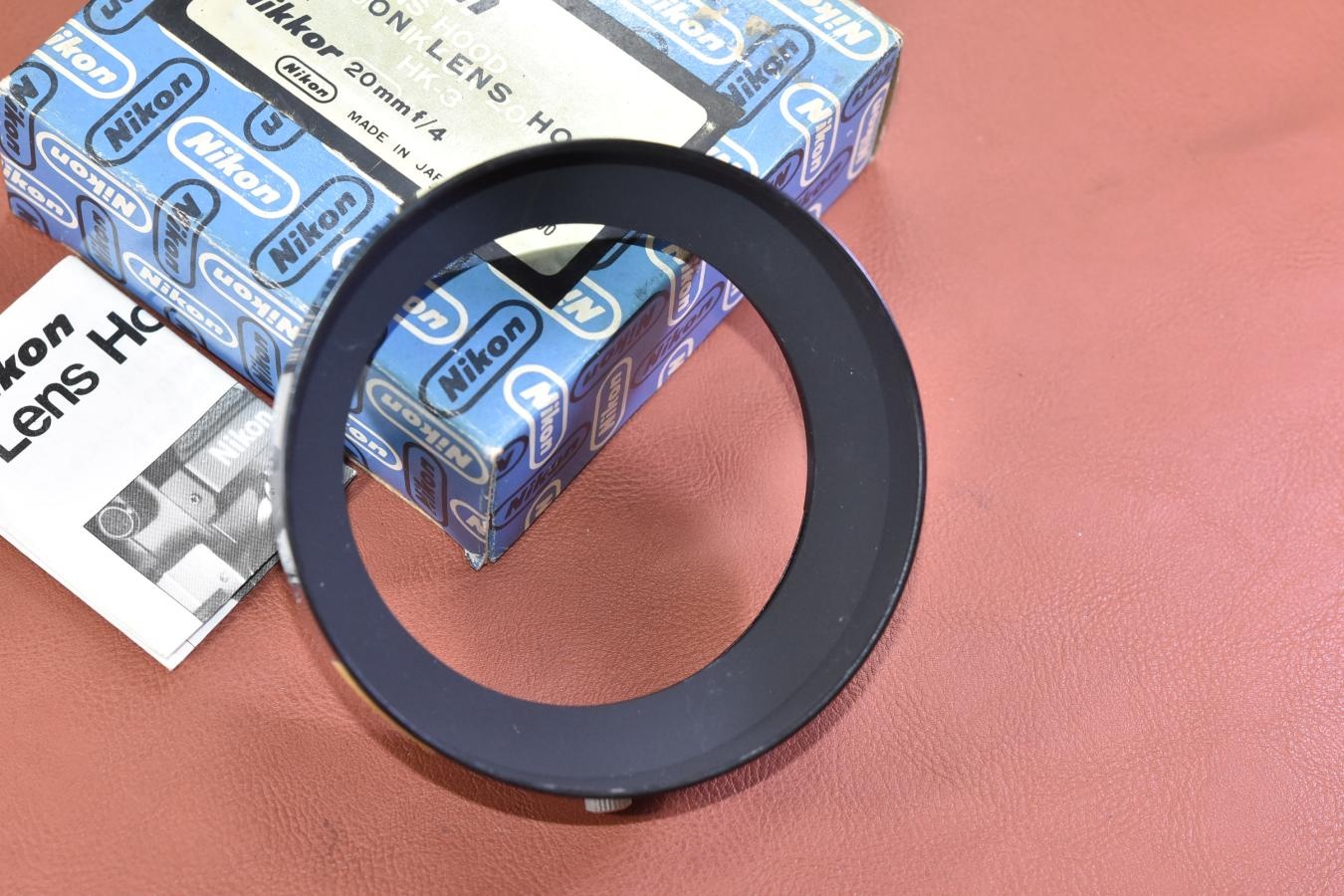 【希 少】Nikon SLIP-ON LENS HOOD HK-3 元箱付【Nikkor 20/4用】※キレイな物をお探しの方必見!!自信ありの逸品!!