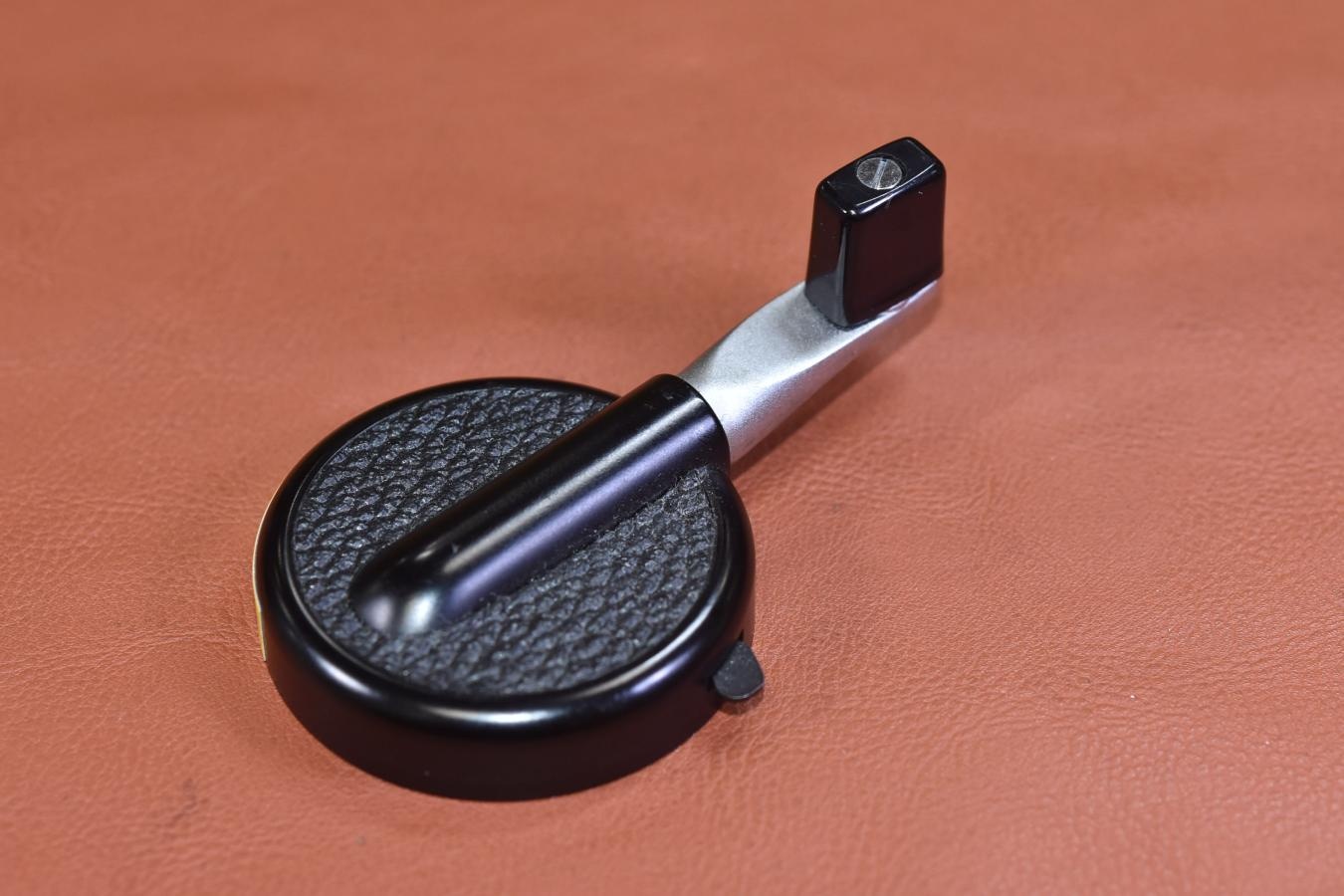 【希 少】Mamiya 巻き上げクランク 【Mamiya M645用】