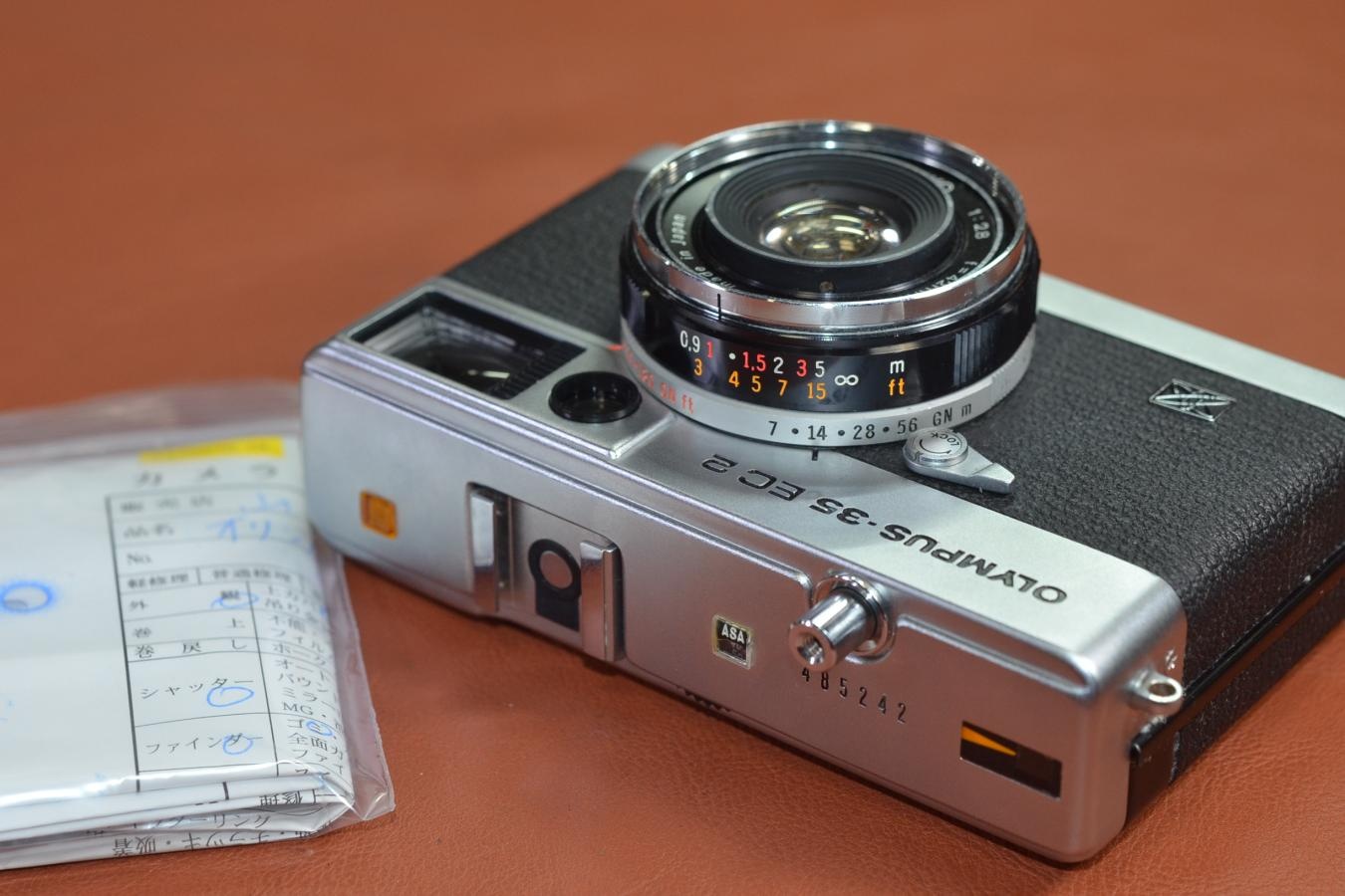 OLYMPUS-35 EC2 整備済【OLYMPUS E.ZUIKO 42/2.8レンズ搭載】※キレイな物をお探しの方必見!!自信ありの逸品!!