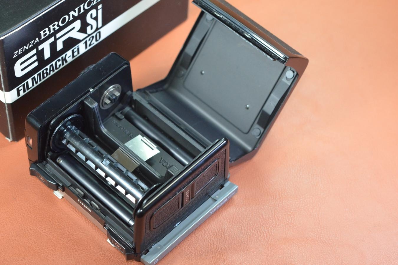 【希 少】ZENZA BRONICA FILM BACK E-i 120 元箱付【ZENZA BRONICA ETRシリーズ用】※キレイな物をお探しの方必見!!自信ありの逸品!!