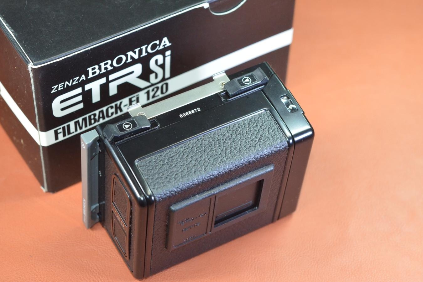【希 少】ZENZA BRONICA FILM BACK E-i 120 元箱付【ZENZA BRONICA ETRシリーズ用】※キレイな物をお探しの方必見!!自信ありの逸品!!