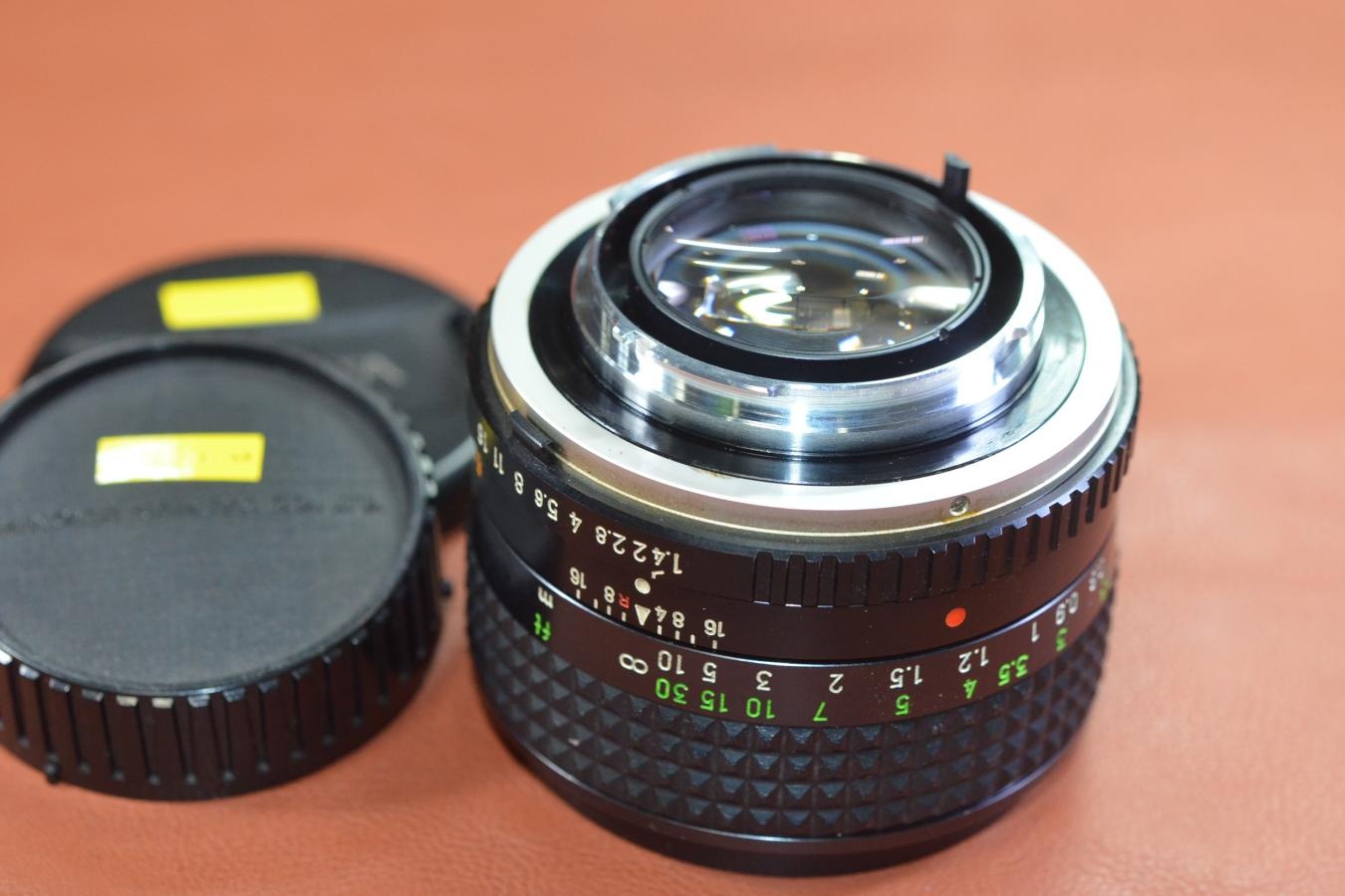 MINOLTA MC ROKKOR-PG 50mm F1.4【カメラ女子に絶大な人気のオールドレンズ】