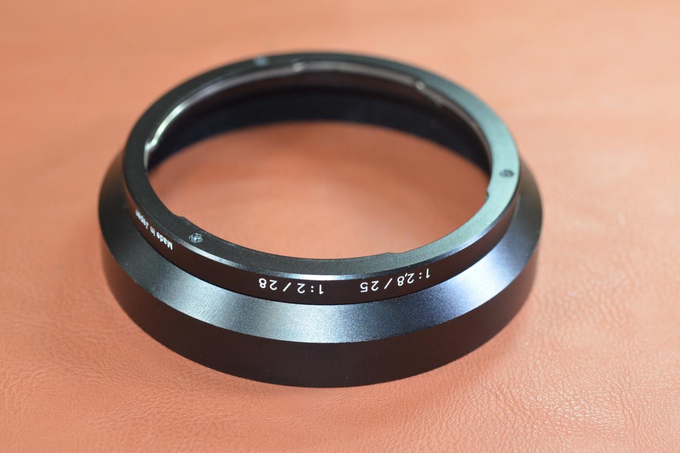 【絶版アクセサリー】Carl Zeiss 1:2.8/25 1:2/28 Lens Shade 【Distagon T*25/2.8、28/2 ZF、ZE等用】