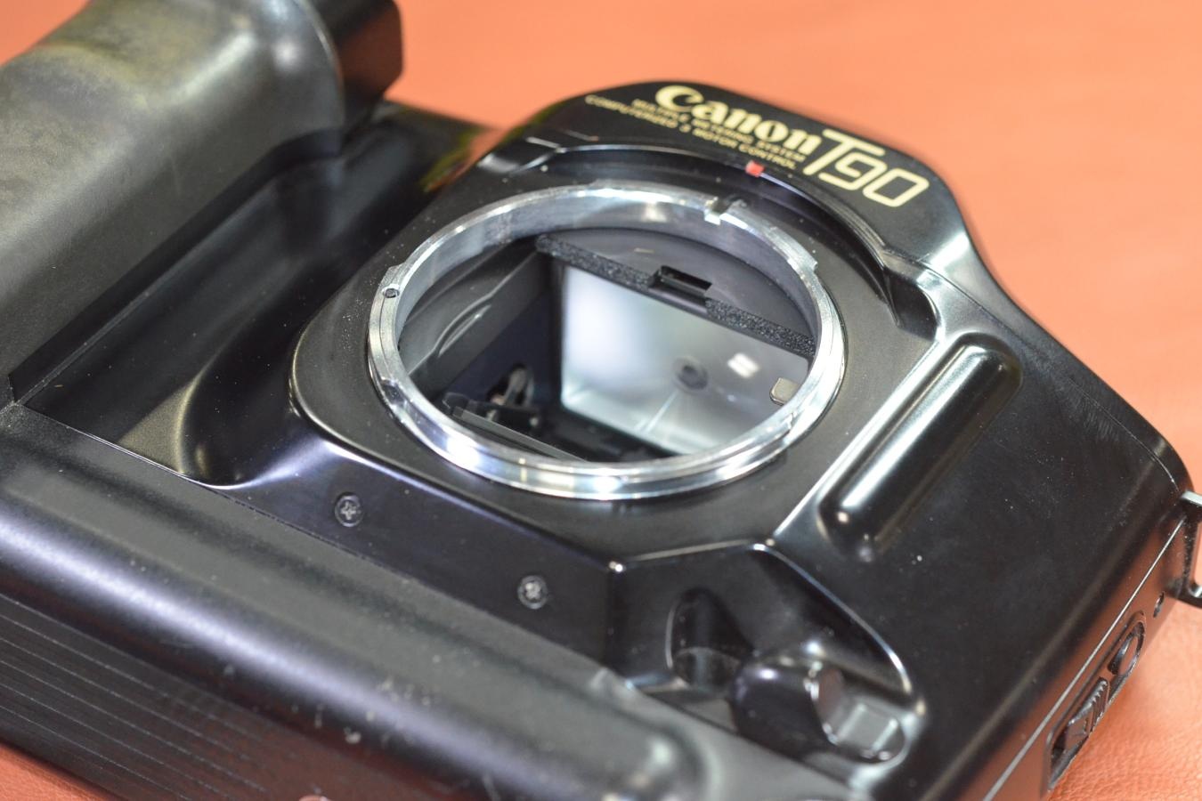 Canon T90 【シンクロ接点増設改造】