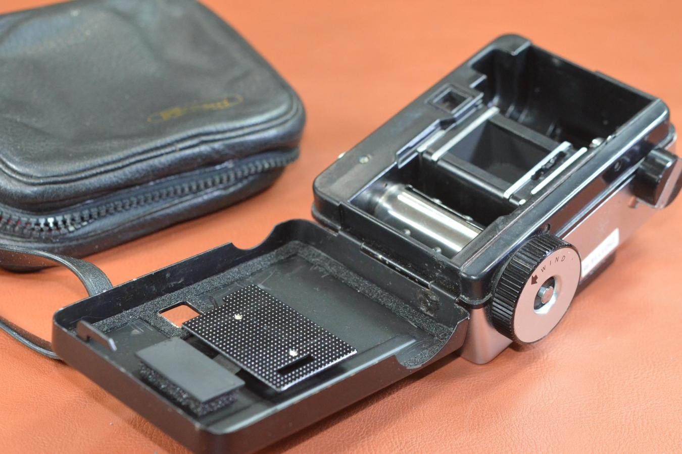 【希 少】RICOH AUTO HALF E Classic Car モルト交換済 【純正ケース、ストラップ、キャップ付】