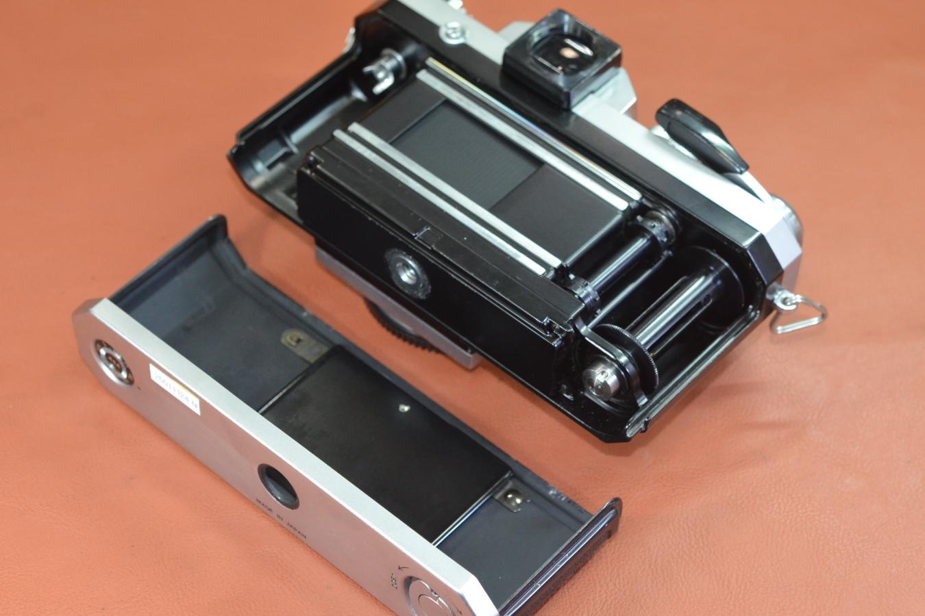 Nikon F Eye Level 720万台 【キレイな物をお探しの方必見!!自信ありの逸品!!】