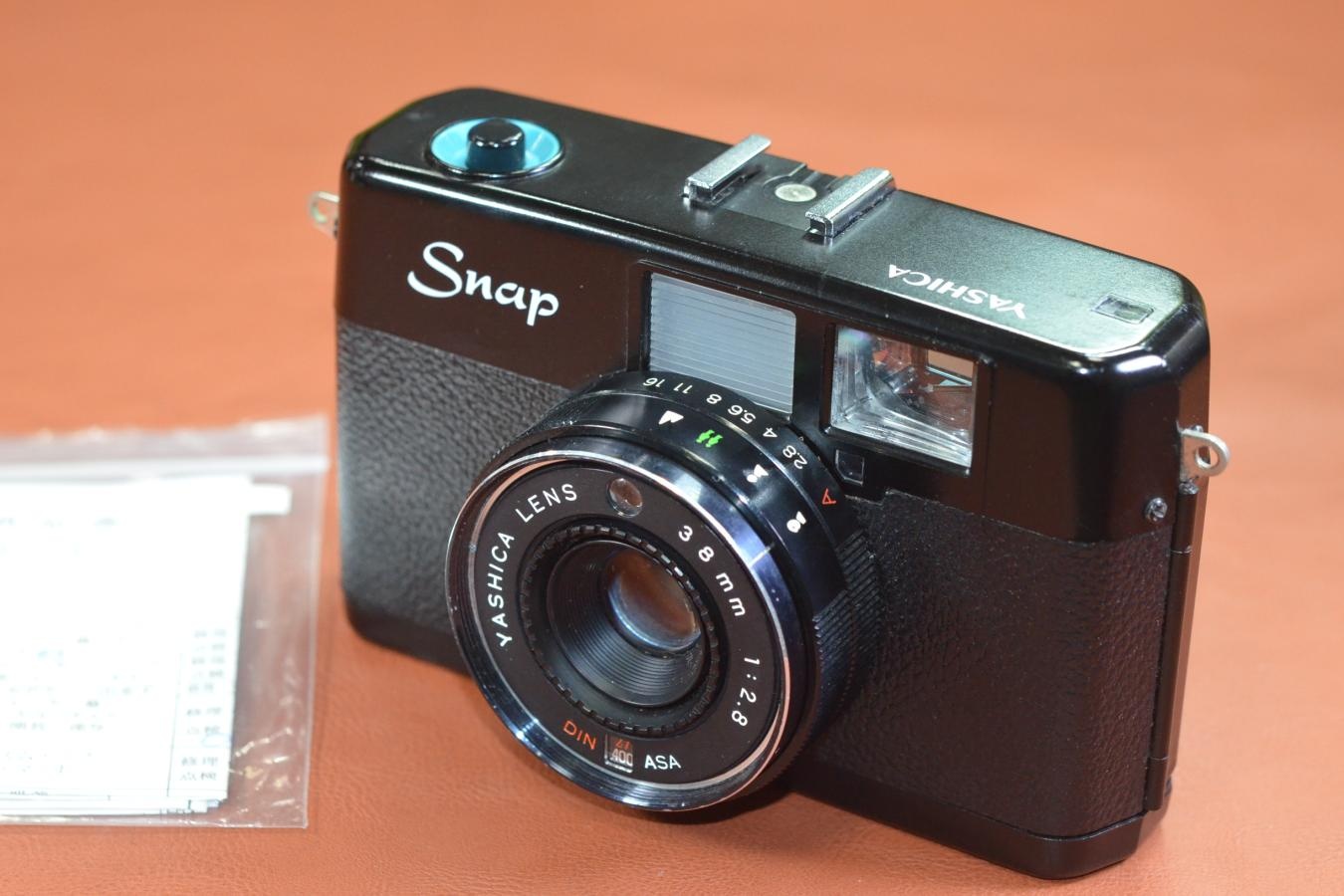 YASHICA Snap 整備済 【YASHICA LENS 38/2.8搭載】
