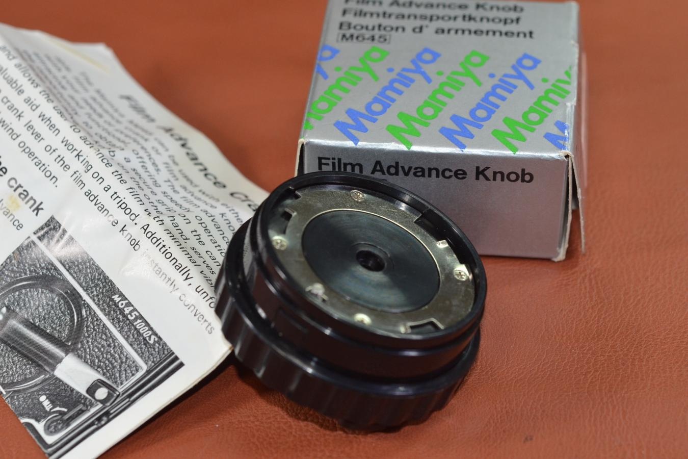 【希 少】Mamiya Film Advance Knob 元箱付 【Mamiya M645用フィルム巻き上げノブ】※キレイな物をお探しの方必見!!自信ありの逸品!!