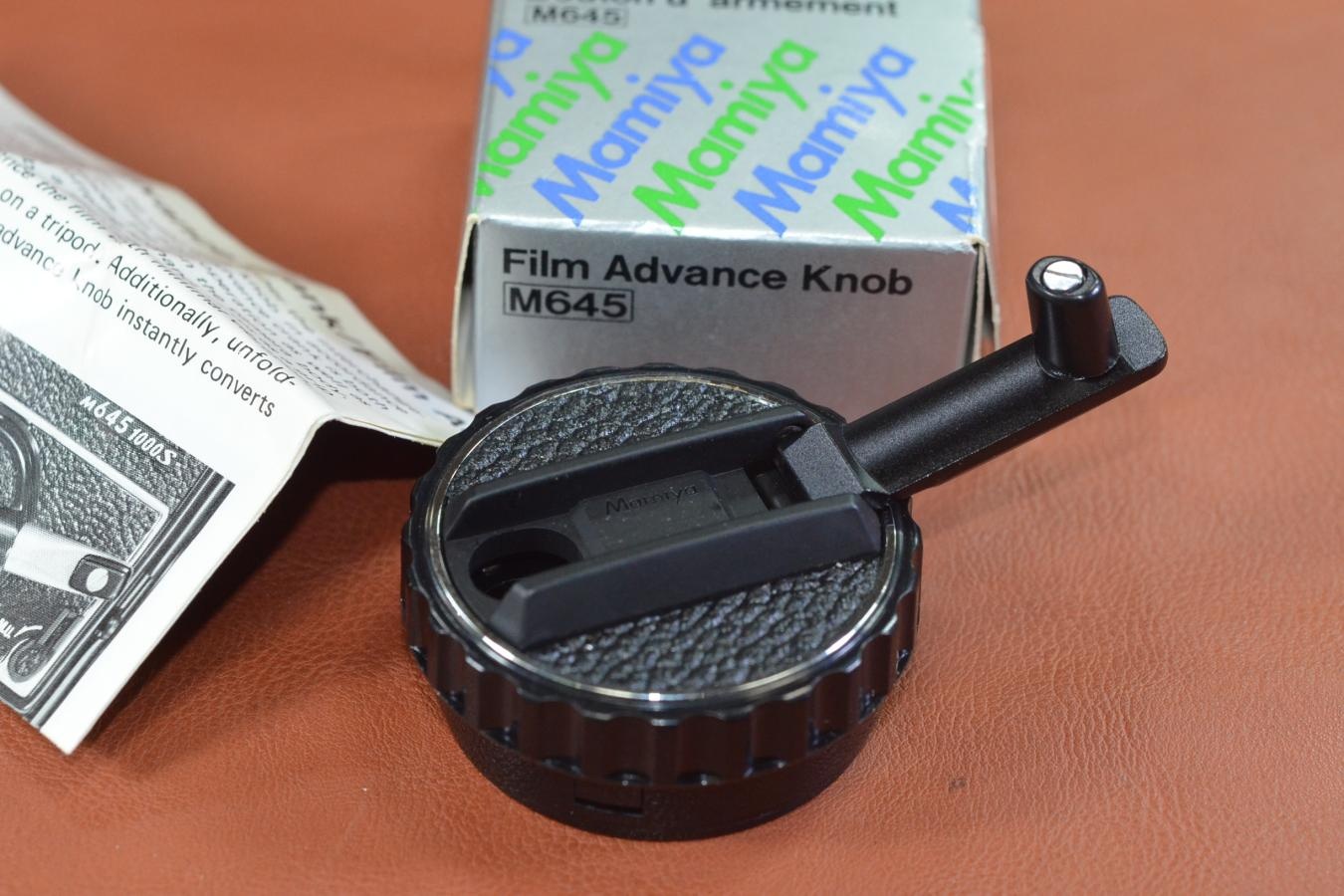 【希 少】Mamiya Film Advance Knob 元箱付 【Mamiya M645用フィルム巻き上げノブ】※キレイな物をお探しの方必見!!自信ありの逸品!!