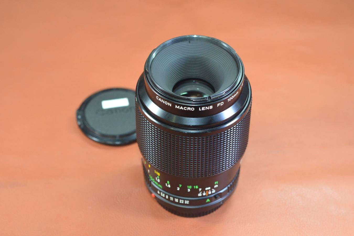 Canon NEW FD 100mm F4 MACRO