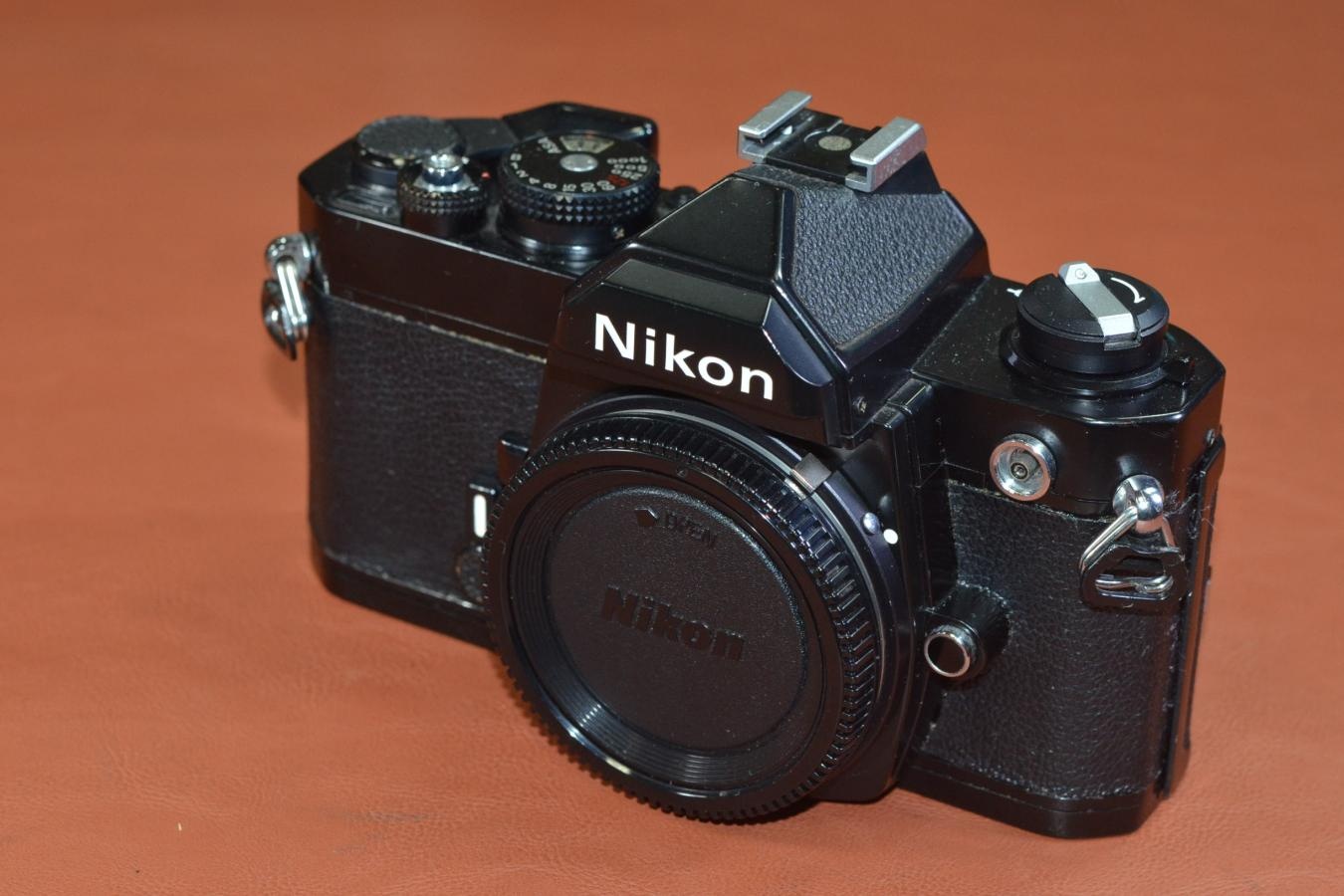 Nikon FM Black 【DATA BACK MF-12付】