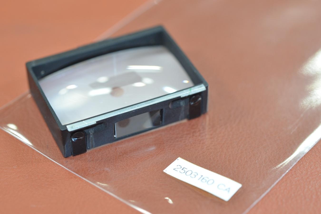 【希 少】 Canon FOCUSING SCREEN A型 【Canon F-1用】※キレイな物をお探しの方必見!!自信ありの逸品!!