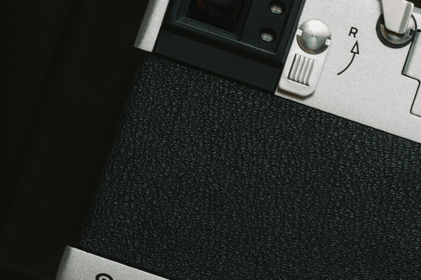 【新 品 未 使 用】Rollei 35 AF Silver【超品薄!!・今なら即納可】