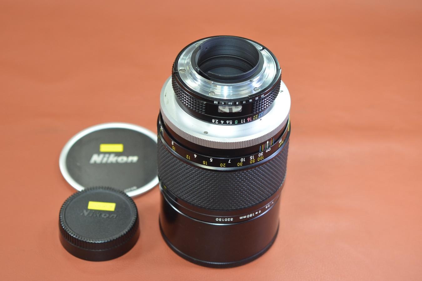 Nikon NIKKOR-P Auto 180mm F2.8 Ai改