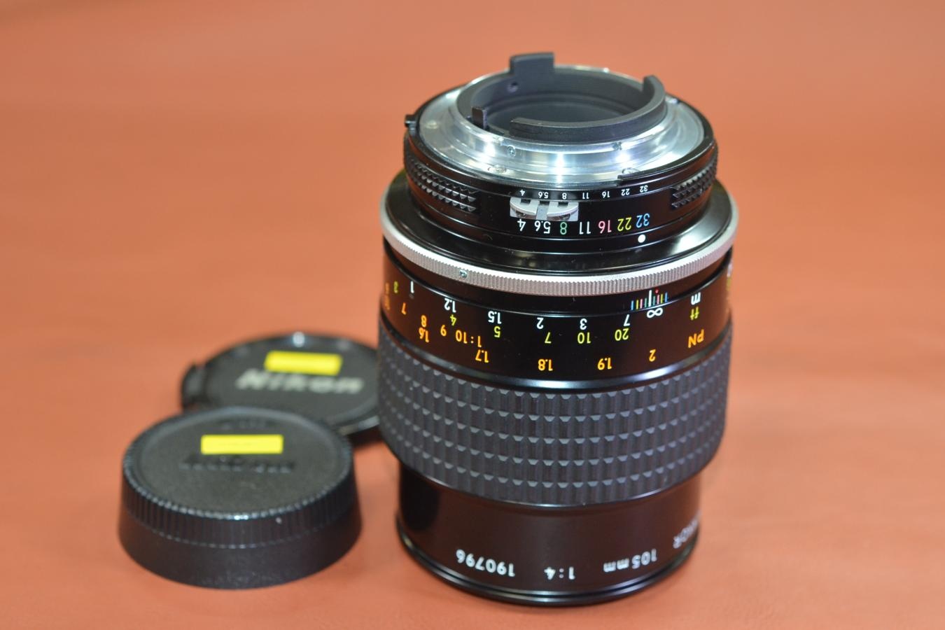 Nikon Ai Micro-NIKKOR 105mm F4