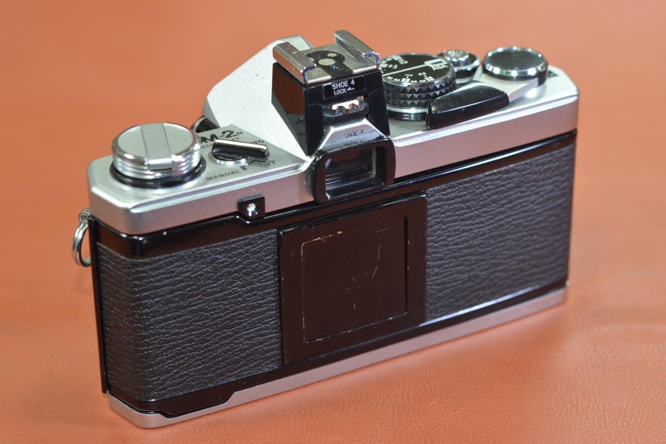 OLYMPUS OM-2N Silver モルト交換済【純正アクセサリーシュー4型付】