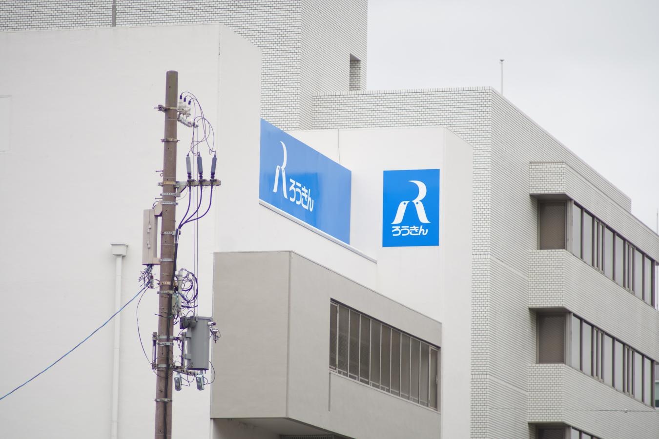 OLYMPUS ZUIKO AUTO-T 180mm F2.8 【キレイな物をお探しの方必見!!自信ありの逸品!!】