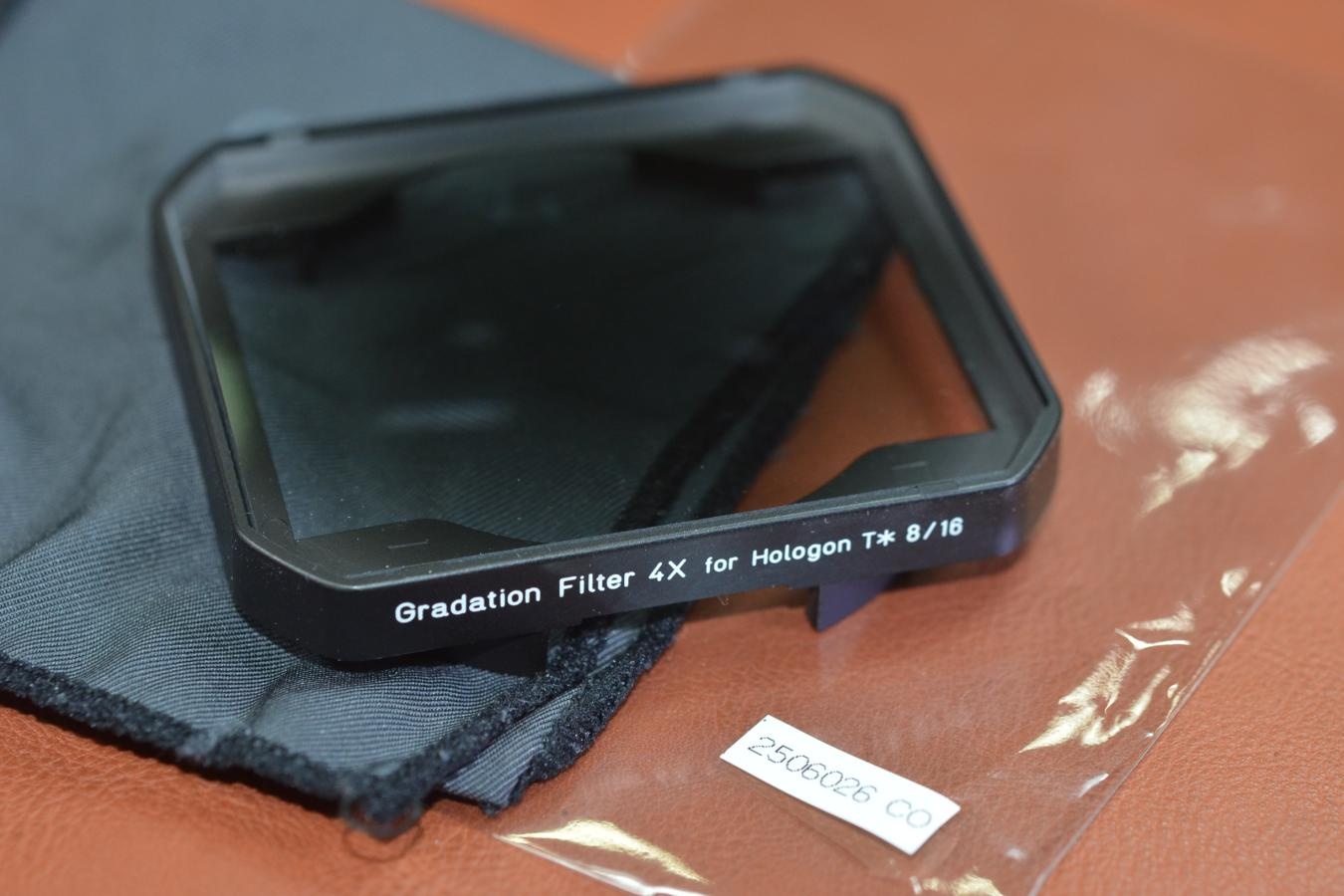 【絶版アクセサリー】CONTAX Gradation Filter 4× 【CONTAX G Hologon T*16/8用】※キレイな物をお探しの方必見!!自信ありの逸品!!