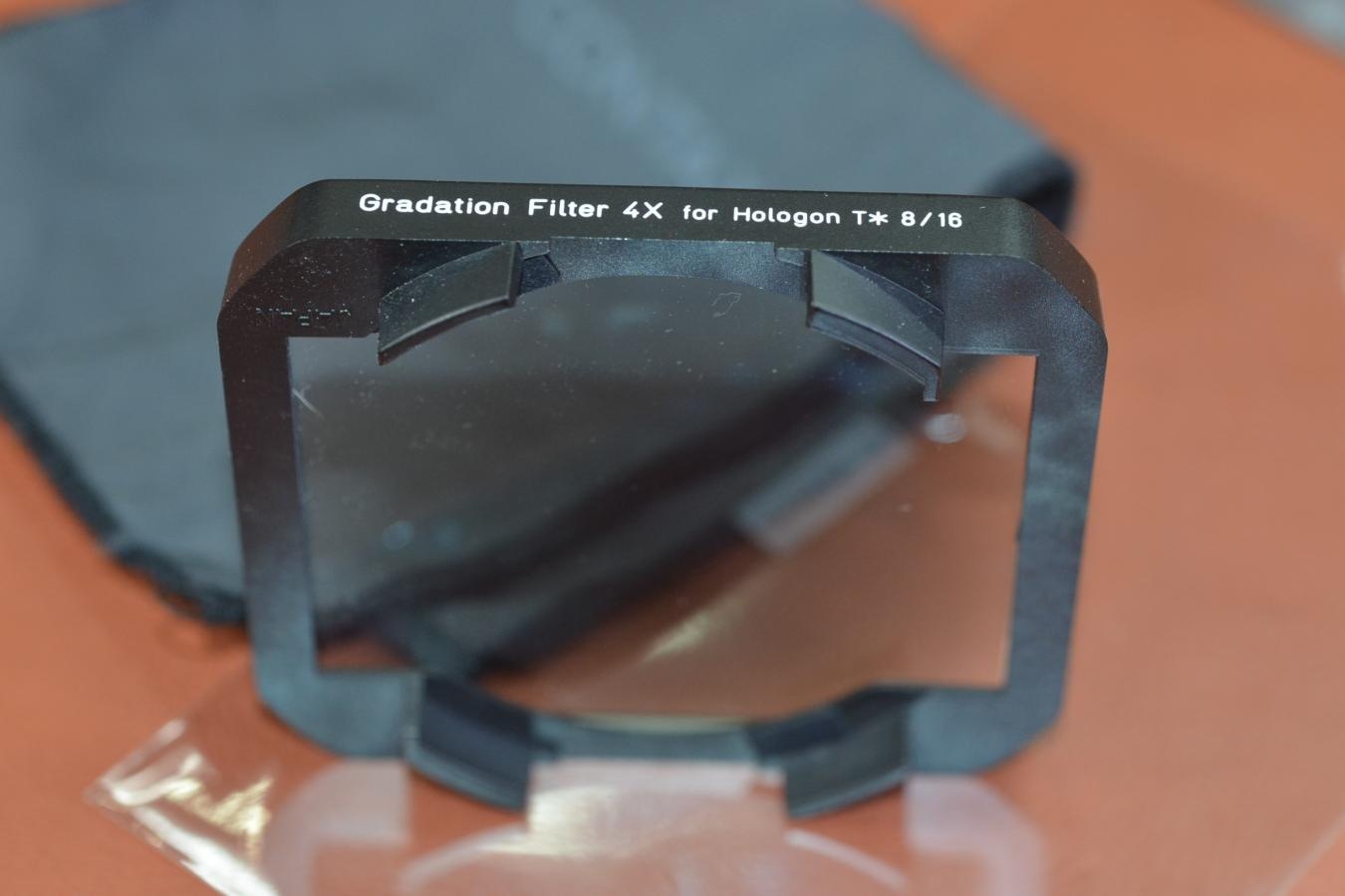 【絶版アクセサリー】CONTAX Gradation Filter 4× 【CONTAX G Hologon T*16/8用】※キレイな物をお探しの方必見!!自信ありの逸品!!