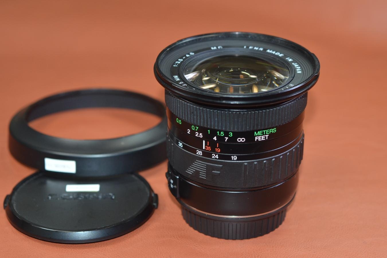 COSINA AF 19-35mm F3.5-4.5 MC 純正フード付【Canon EFマウントレンズ】