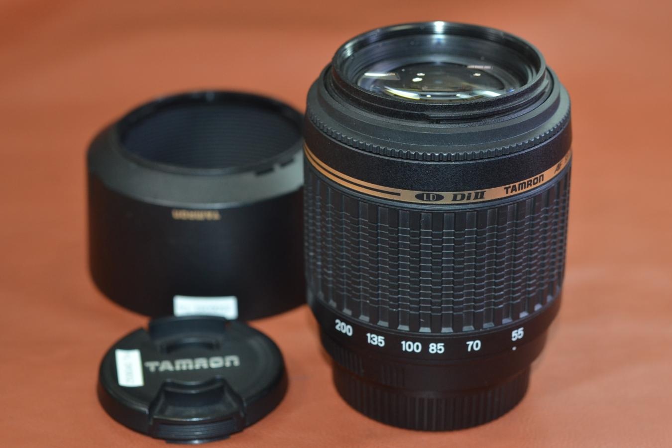 TAMRON AF 55-200mm F4-5.6 DiII LD MACRO 純正フード付 【Model:A15 Nikon用】