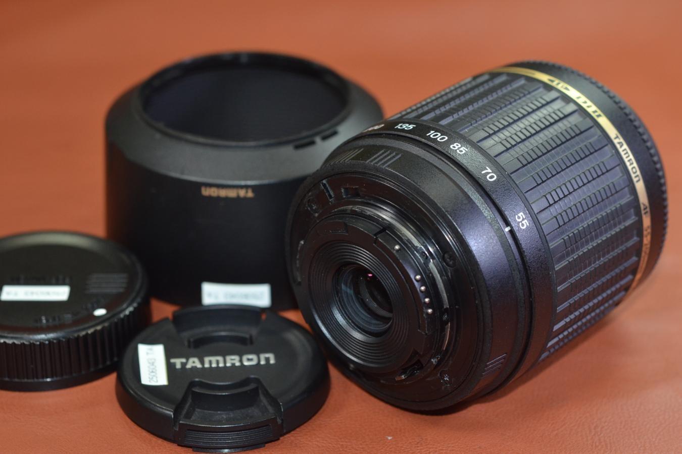 TAMRON AF 55-200mm F4-5.6 DiII LD MACRO 純正フード付 【Model:A15 Nikon用】