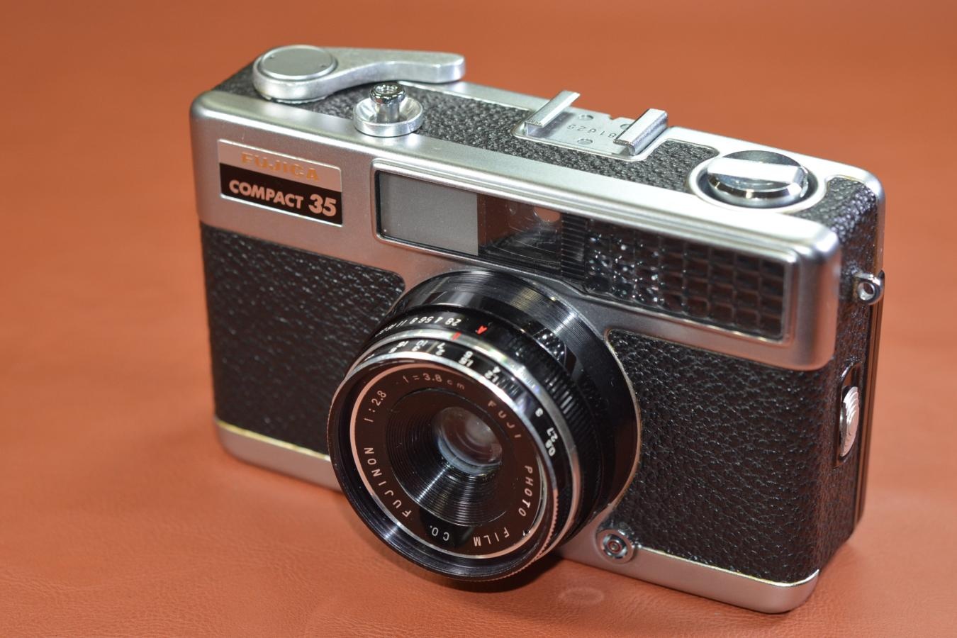 FUJICA COMPACT 35 モルト交換済 【FUJINON 3.8cm F2.8 レンズ搭載】