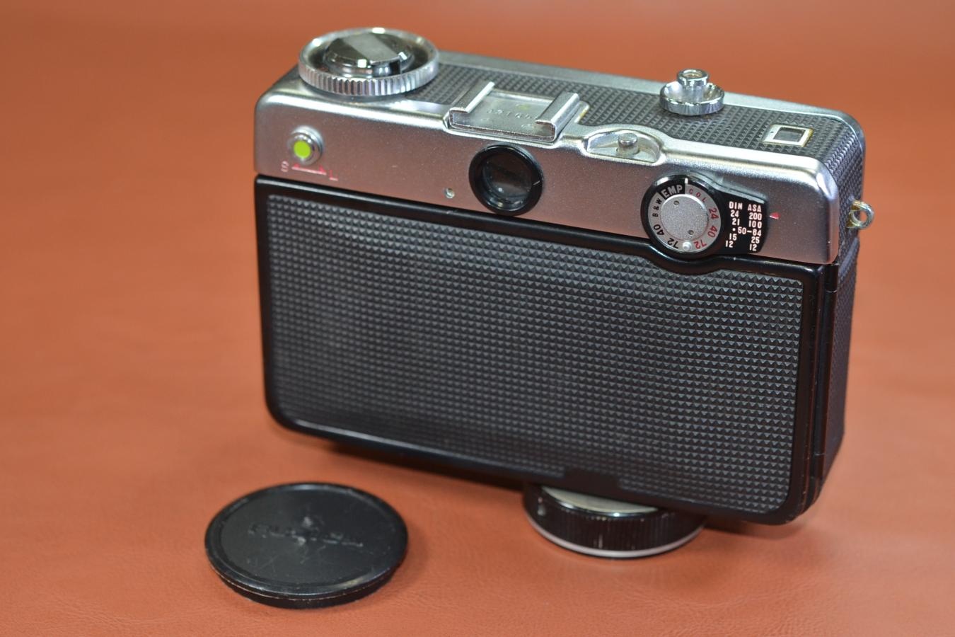 FUJICA Drive モルト交換済 【FUJINON 2.8cm F2.8 レンズ搭載】