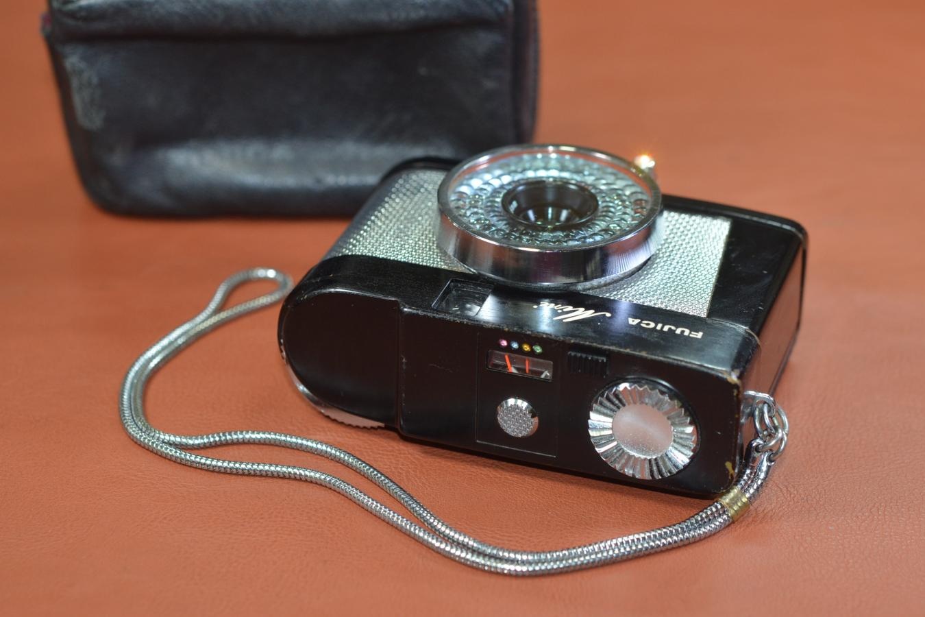 FUJICA Mini【純正ケース付】