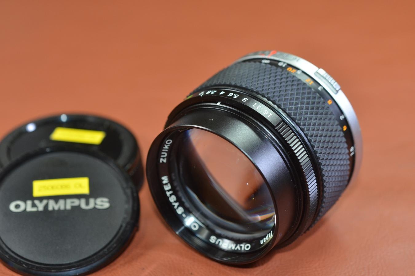 OLYMPUS ZUIKO AUTO-T 85mm F2【キレイな物をお探しの方必見!!自信ありの逸品!!】
