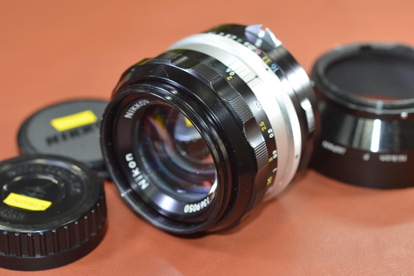 Nikon NIKKOR-S・C Auto 50mm F1.4 【純正メタルフード付】