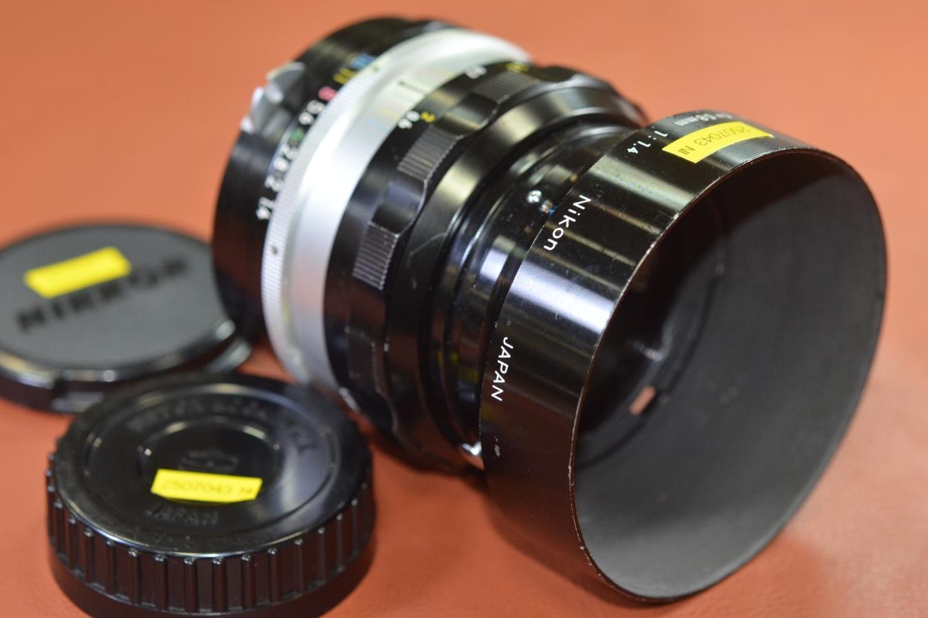 Nikon NIKKOR-S・C Auto 50mm F1.4 【純正メタルフード付】