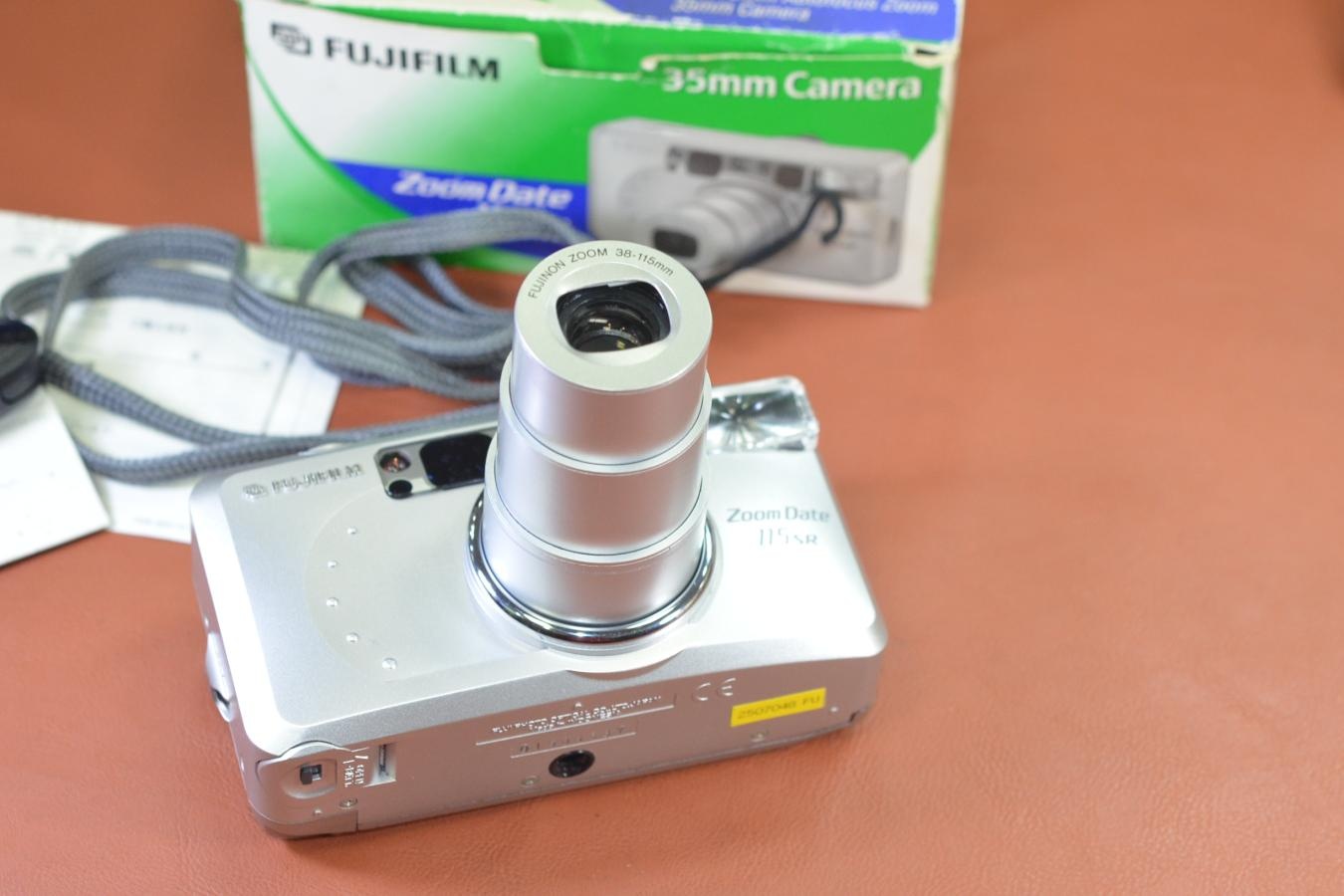 FUJIFILM Zoom Date 115 SR 元箱付一式 【FUJINON ZOOM 38-115mmレンズ搭載】※キレイな物をお探しの方必見!!自信ありの逸品!!