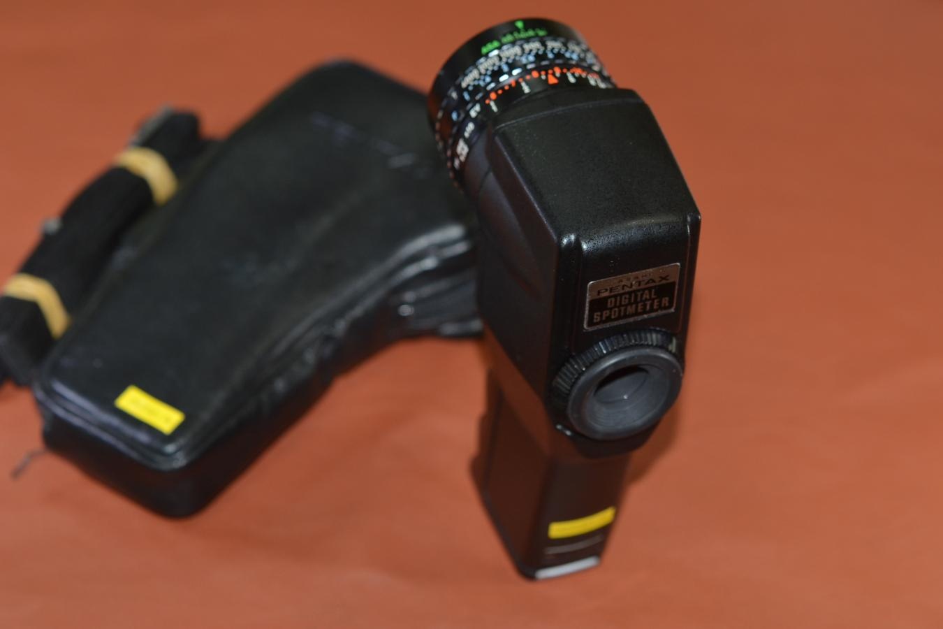 ASAHI PENTAX DIGITAL SPOTMETER 【純正ケース、ストラップ付】