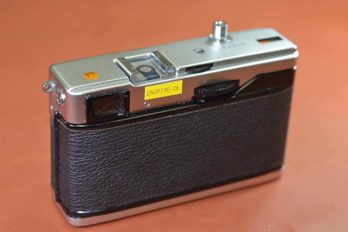 OLYMPUS-35 EC 【OLYMPUS E.ZUIKO 42/2.8レンズ搭載】