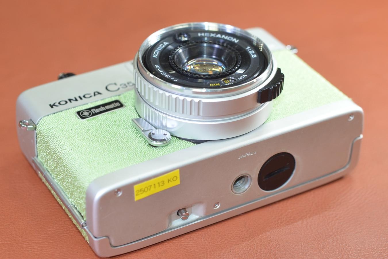 【リメイクカメラ】Konica C35 Flash matic Silver モルト交換済【KONICA HEXANON 38/2.8レンズ搭載】