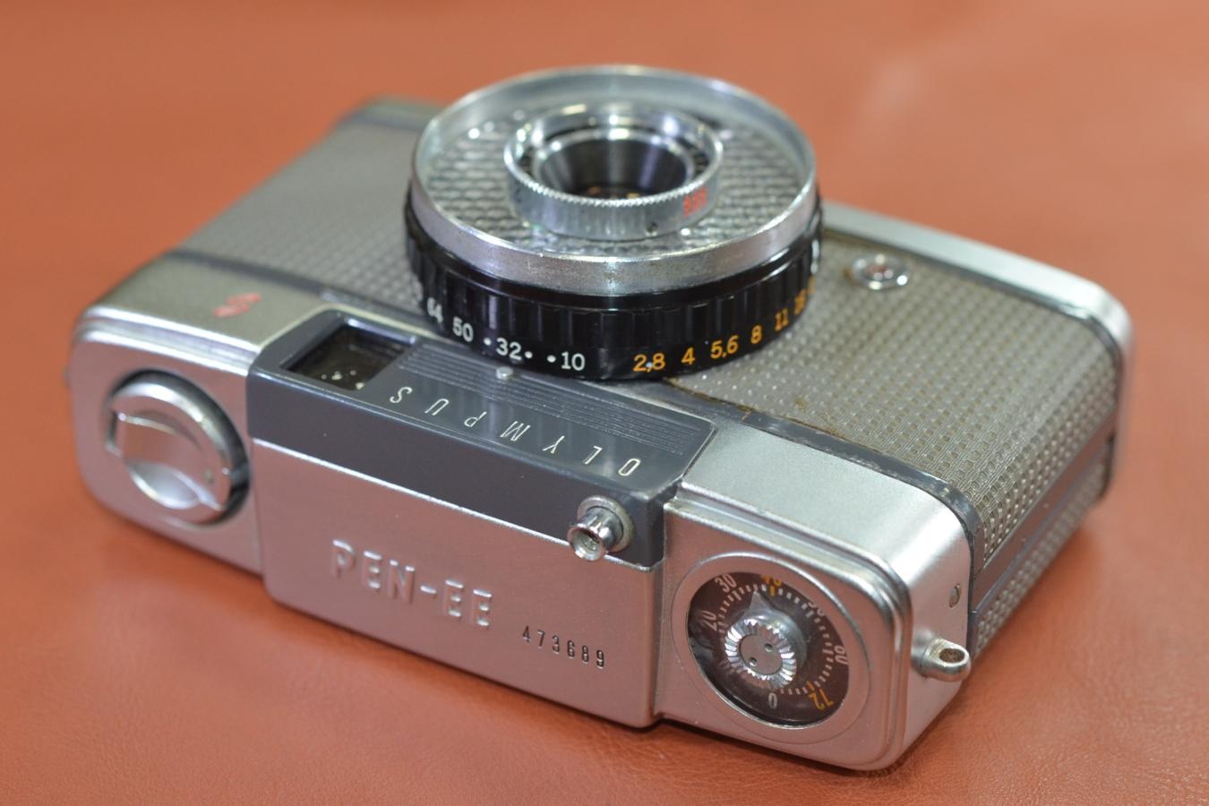 OLYMPUS PEN-EES 前期型 モルト交換済【Olumpus D.Zuiko 3cm F2.8 レンズ搭載】