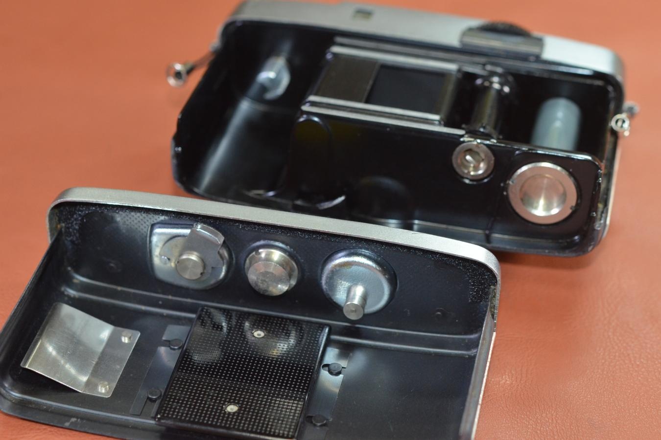 【リメイクカメラ】OLYMPUS PEN-EE 前期型 モルト交換済 【Olumpus D.Zuiko 2.8cm F3.5 レンズ搭載】