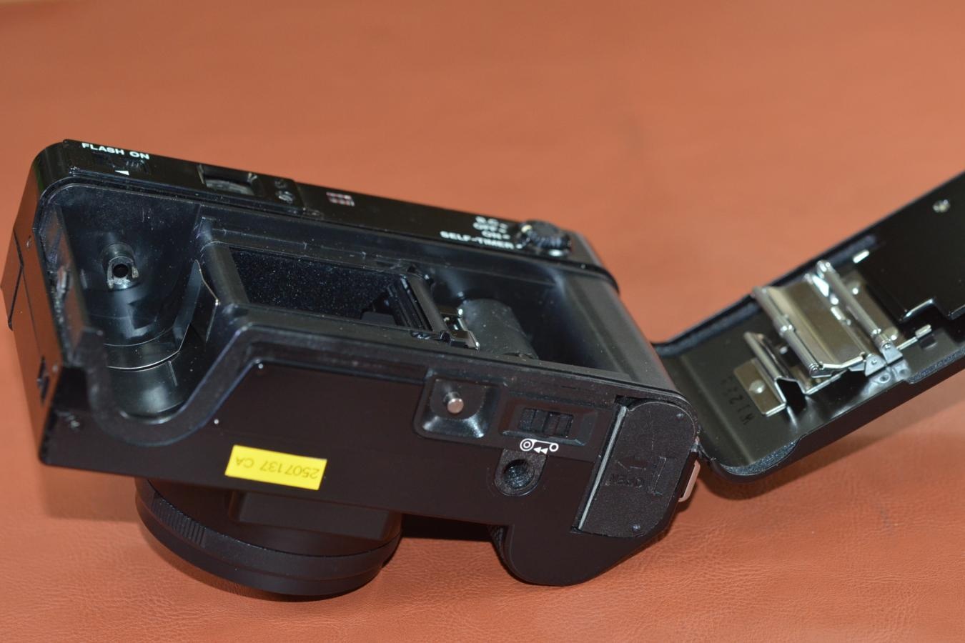 Canon Autoboy SUPER AF35ML 【CANON LENS 40/1.9搭載】