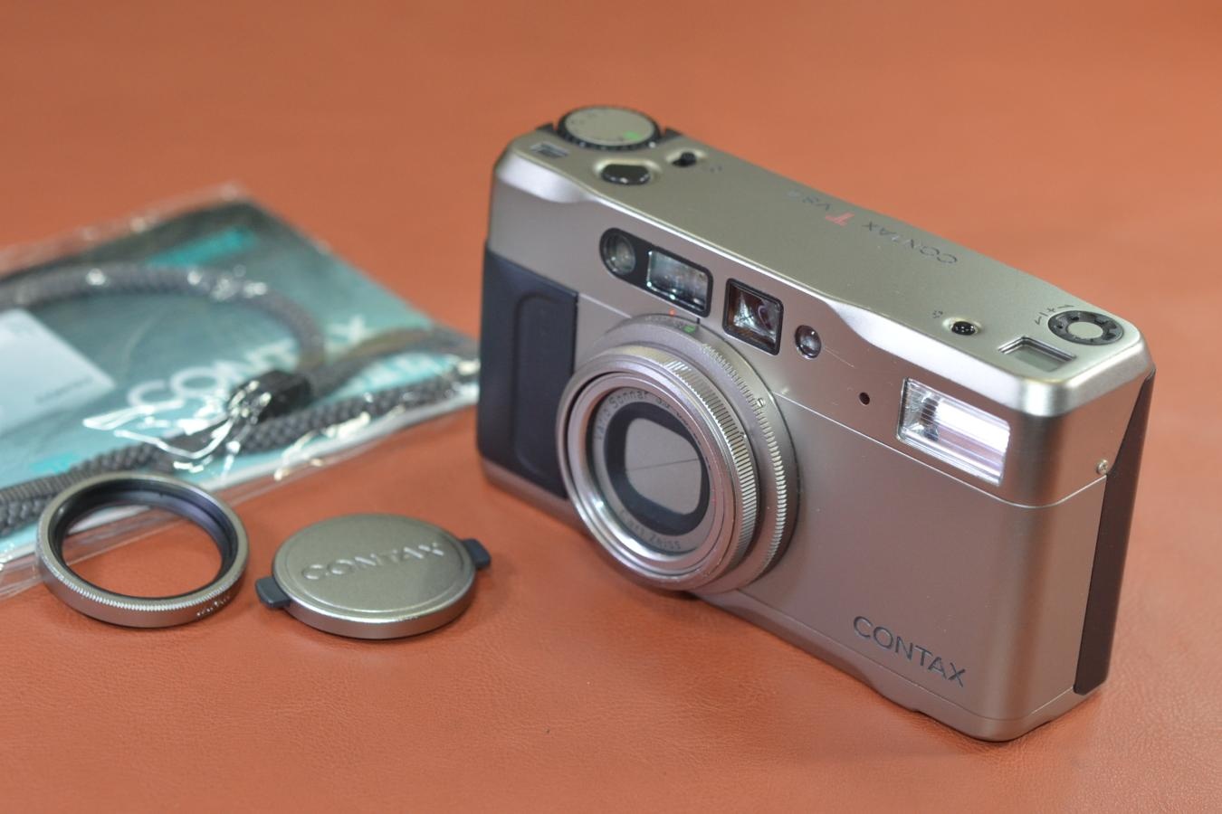 CONTAX TVS II D 純正30.5mm1A MC Filter、ストラップ、取説付 【キレイな物をお探しの方必見!!自信ありの逸品!!】