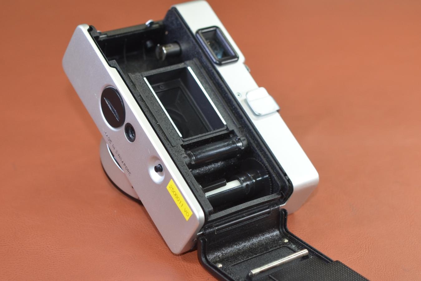 【希 少】Voigtlander VF135 【COLOR-SKOPAREX 40/2.3 レンズ搭載】