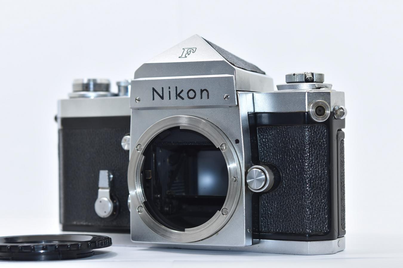 【希 少】 Nikon F アイレベル 初期型 640万台 【フォーカシングスクリーンE型装着】