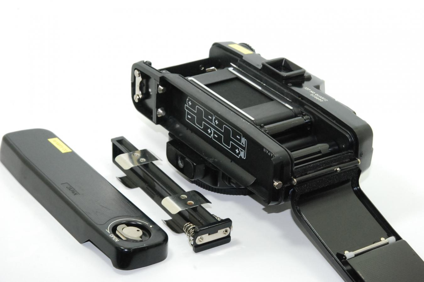 【リメイクカメラ】 CONTAX 137MD QUARTZ